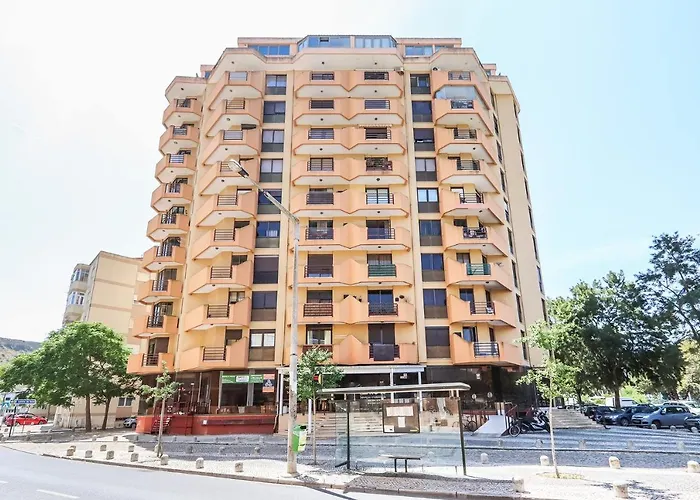 Vita Portucale ! Sandset Park View شقة كوستا دا كاباريكا